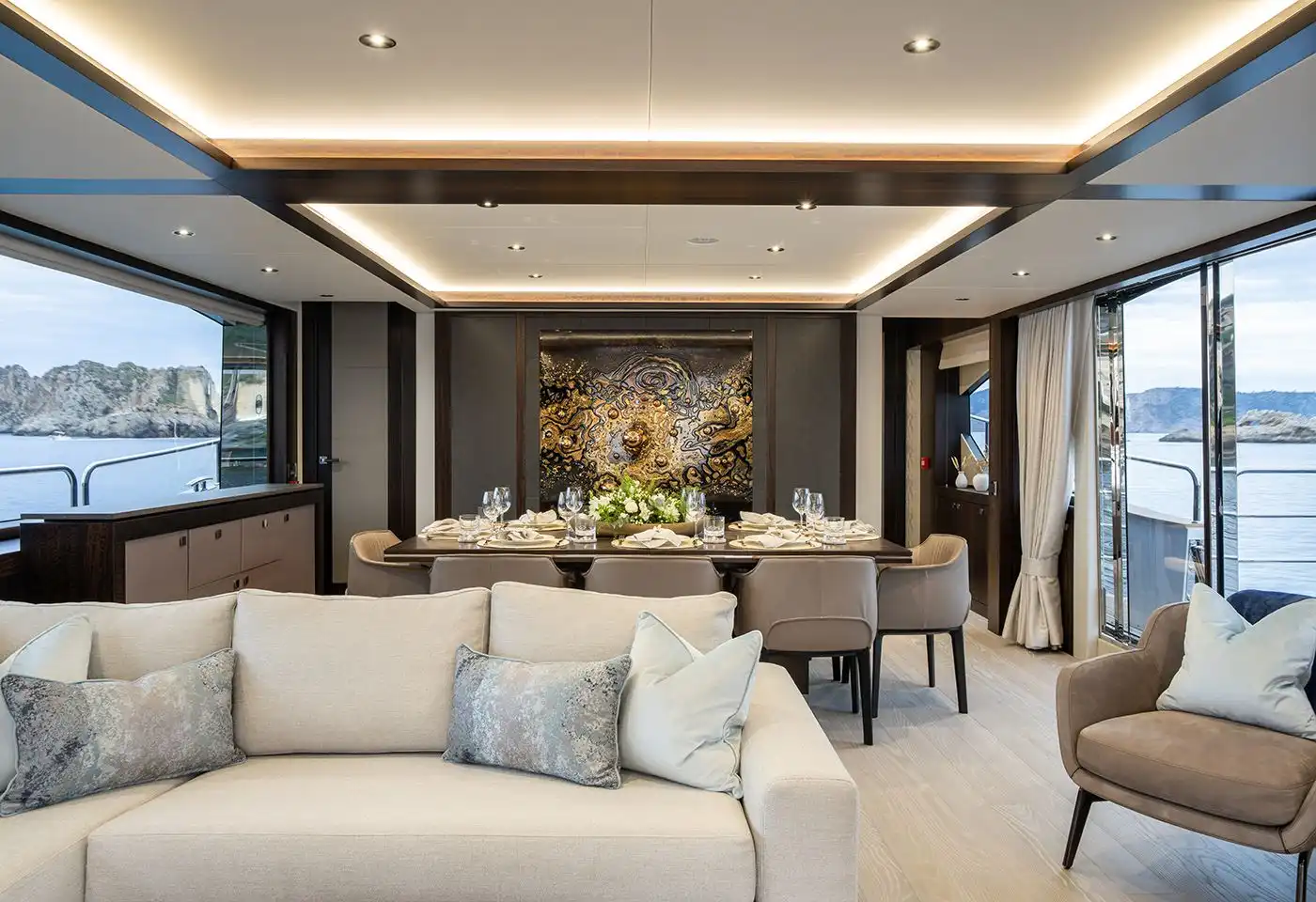 Salon of the Meros Signature Yacht